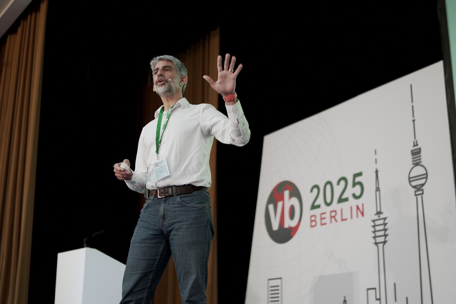 From Billions of DNS Queries to Action: How Stratosphere Lab Helps Protect Europe’s Internet